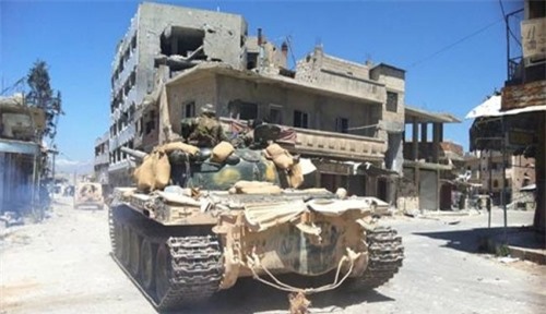 Syria tung đòn phản công bao vây thành trì, IS khiếp vía