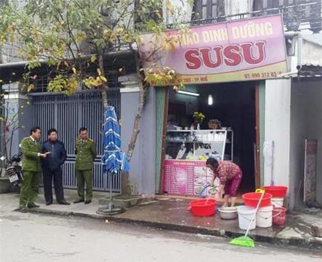 Bà chủ quán cháo bị thanh niên lạ mặt chém gục lúc rạng sáng