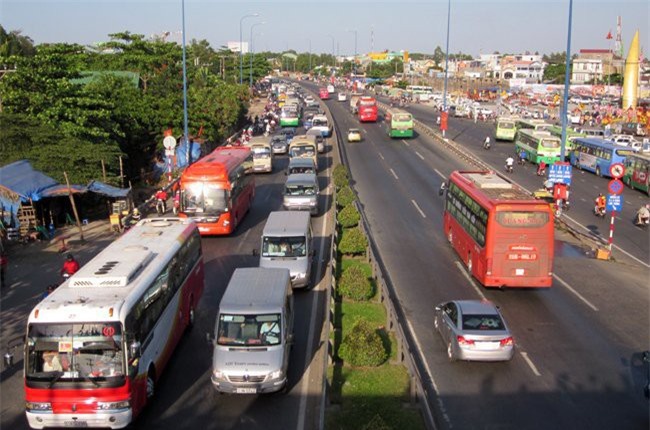 Hà Nội sẽ 'mạnh tay' với doanh nghiệp chậm giảm cước vận tải