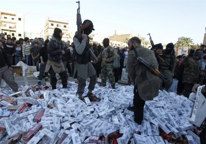 Đã đến lúc IS phải thôi “tiêu hoang”