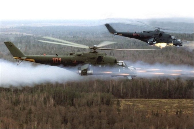 Quân đội Syria bắn cháy 2 chiến đấu cơ của phiến quân IS