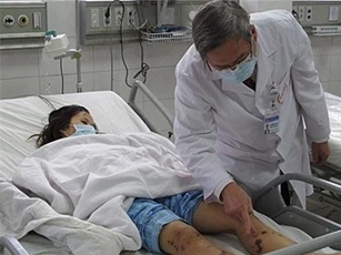 Bệnh nhân đầu tiên tử vong do não mô cầu