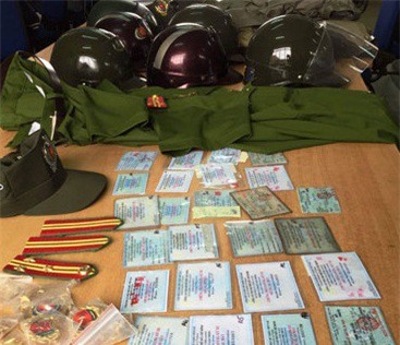 Truy nã đối tượng giả danh công an tiêu thụ xe gian