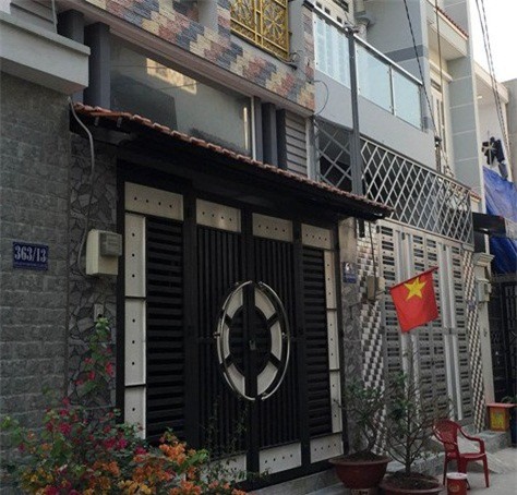 Con gái đau đớn chứng kiến bố giết mẹ trong đêm