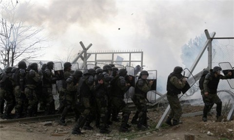 Hy Lạp lại hứng chịu thảm cảnh khủng hoảng tị nạn Trung Đông