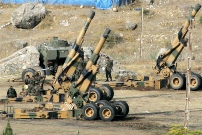 Quân đội Thổ Nhĩ Kỳ nã 50,60 quả pháo vào Bắc Aleppo