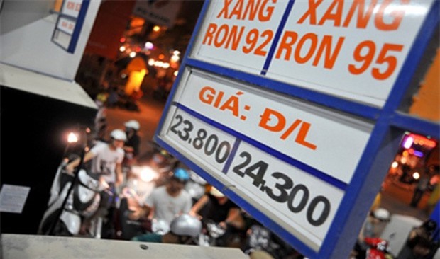 Giá xăng sẽ tăng mạnh vào ngày mai?