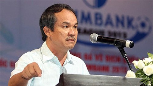 Bầu Đức chi nghìn tỷ giải cứu hai “đại gia” cao su