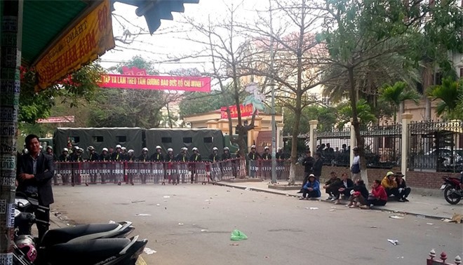 Ngày mai (7/3), lãnh đạo tỉnh Thanh Hóa sẽ đối thoại trực tiếp với dân về bãi biển Sầm Sơn