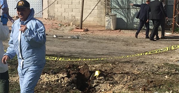 IS phóng tên lửa sang Thổ Nhĩ Kỳ, 2 người thiệt mạng