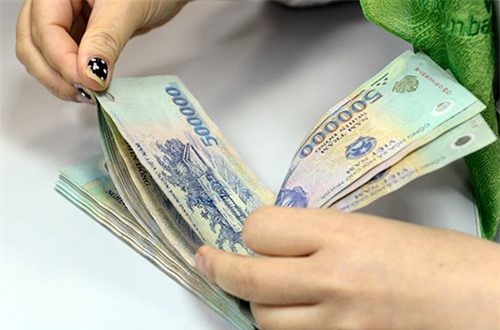 Chuẩn bị xét tăng lương cho người lao động 