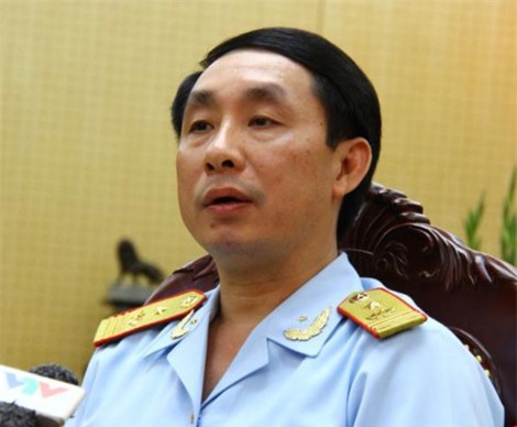 Hải quan phản pháo việc cán bộ dính dáng đến 50% vụ buôn lậu