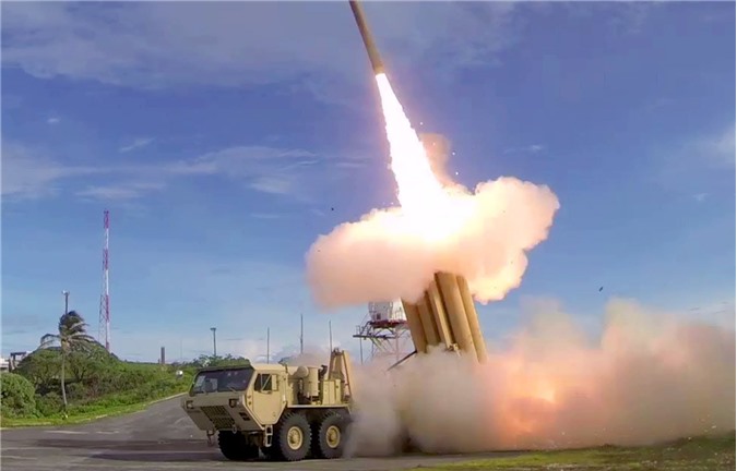 Nga: Mỹ chế tạo vũ khí hạt nhân với tốc độ "chưa từng thấy"