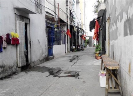 Ác mẫu giết con lấp liếm mối tình lầm lỗi