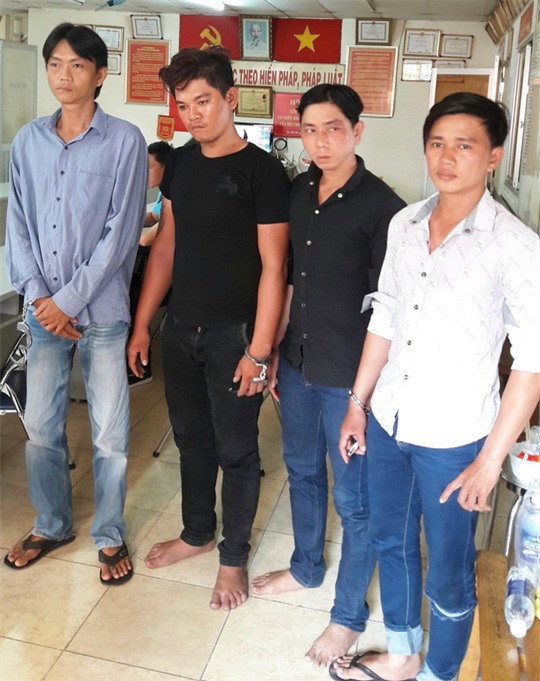 Bắt băng cướp "dựng" cảnh tai nạn, "cuỗm" 50 triệu đồng