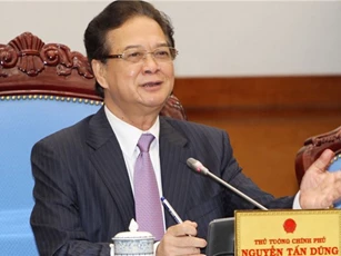 Thủ tướng khuyên doanh nghiệp, người dân trau dồi tiếng Anh để hội nhập
