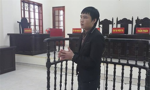 Cứa cổ người nước ngoài vì va quệt xe mà không xin lỗi