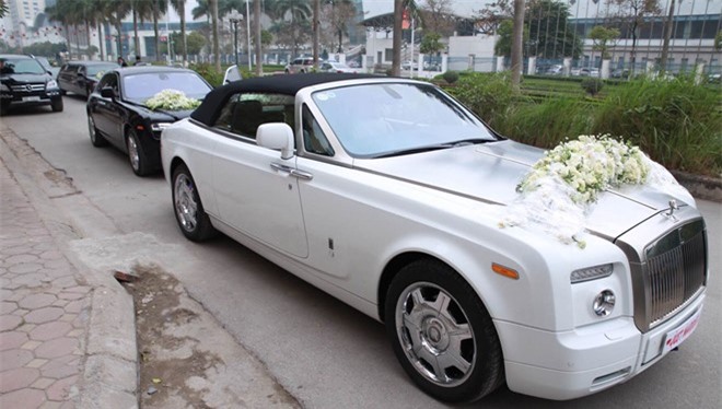 Ngắm dàn siêu xe cực "khủng" trong lễ rước dâu Á hậu Trà My