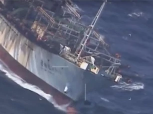Argentina bắn chìm tàu cá Trung Quốc đánh bắt trái phép