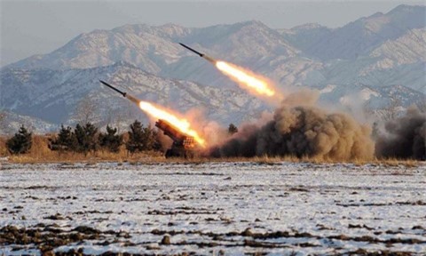 Phớt lờ mọi cảnh cáo, Triều Tiên bắn tiếp tên lửa đạn đạo ra biển