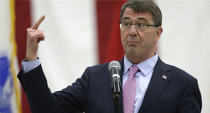 Tại sao ông chủ Lầu Năm Góc sợ Nga đến thế?