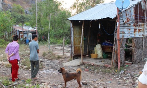 Chồng đoạt mạng người vợ mê game bằng 2 cái tát trời giáng