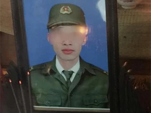 Phó công an xã bị kẻ say rượu đâm tử vong khi làm nhiệm vụ