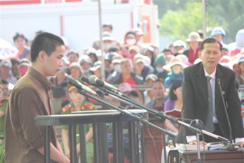 Vụ thảm sát tại Bình Phước: Vũ Văn Tiến đọc kinh sám hối mỗi ngày