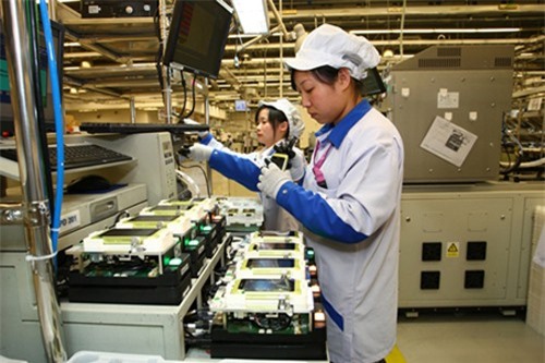 Việt Nam 'mê' điện thoại, hàng điện tử từ Hàn Quốc