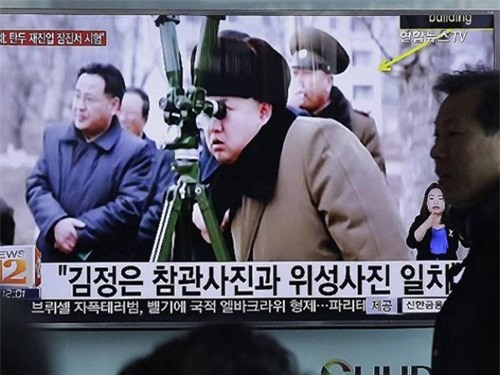 Ông Kim Jong-un trực tiếp chỉ đạo thử nghiệm động cơ tên lửa đẩy hạng nặng