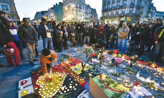 Cách tiếp cận mới cho phương Tây đối phó với quân khủng bố