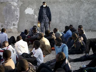 800.000 người tị nạn từ Libya điên cuồng tìm cách vào châu Âu