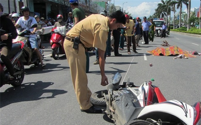 Mỗi ngày Việt Nam mất đi 24 sinh mạng vì tai nạn giao thông