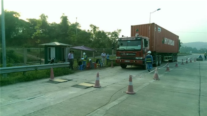 Quý I/2016, VEC từ chối phục vụ 2.766 xe quá tải trên cao tốc