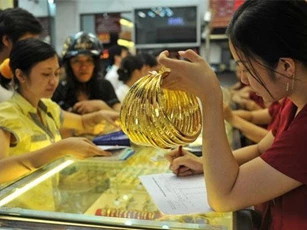 Giá vàng hôm nay (1/4): Vàng SJC giảm nhẹ 10.000 đồng/lượng