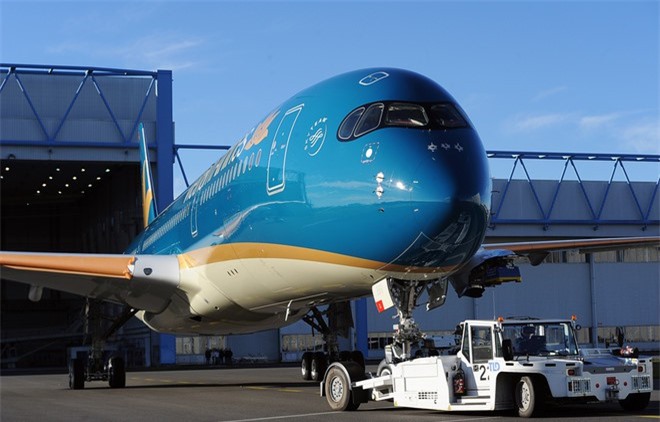 Vietnam Airlines 'tính kế' bán, cho thuê lại siêu máy bay A350