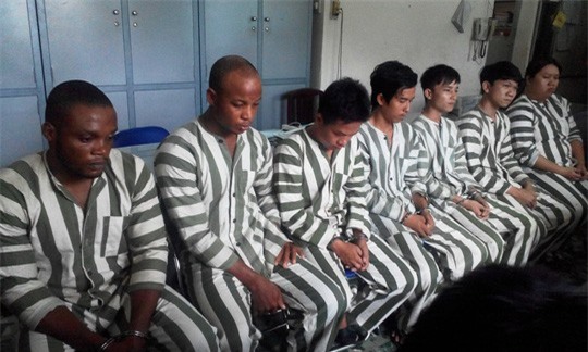 Nhiều phụ nữ Việt bị lừa đảo, chiếm đoạt hàng tỷ đồng