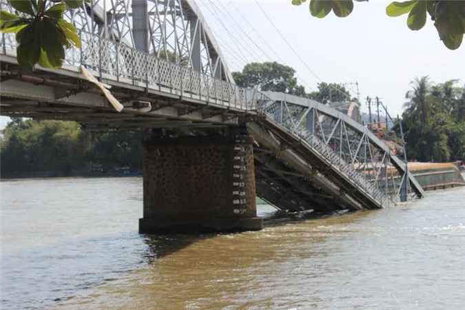 'Xóa sạch' cầu yếu trên tuyến đường sắt Hà Nội - TP. HCM trước năm 2020