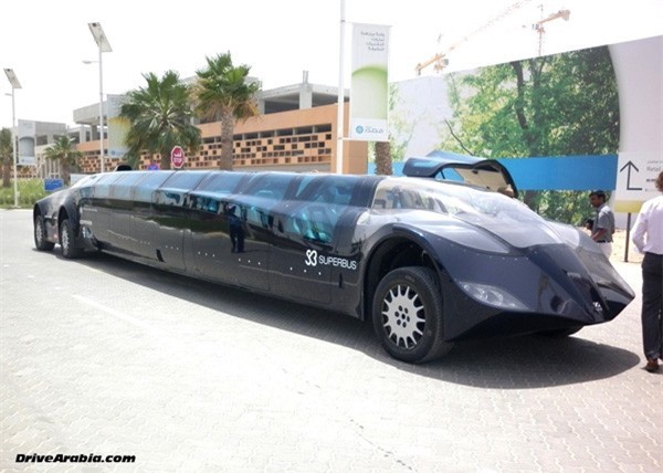 Ngắm nhìn siêu xe bus trăm tỷ của các đại gia UAE