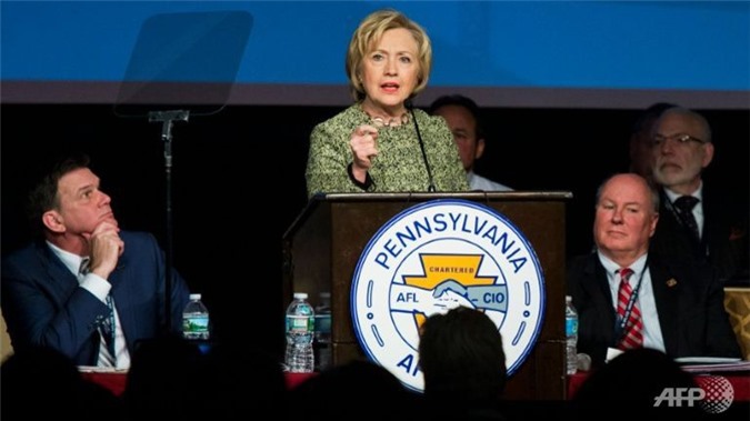 Bà Clinton: Trung Quốc sẽ phải phục tùng Mỹ 