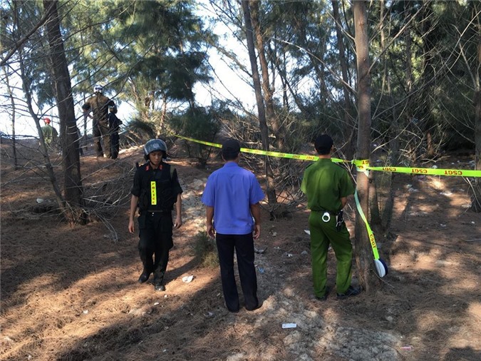 Phẫn nộ kẻ bắt cóc bé trai 11 tuổi giết hại rồi chôn xác