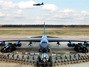 Mỹ điều 'pháo đài bay' B-52 tới Trung Đông ném bom xóa sổ IS