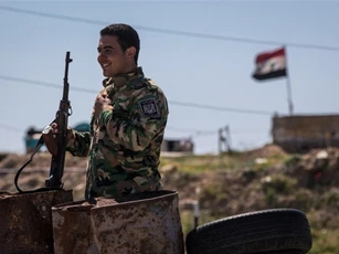 Nga giúp ông Assad tái chiếm thành phố lớn thứ hai Syria
