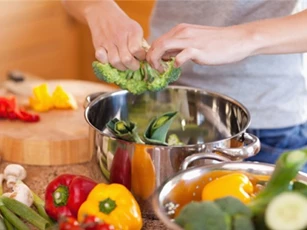 TP. HCM: Một công ty bị phạt 76 triệu do vi phạm an toàn thực phẩm