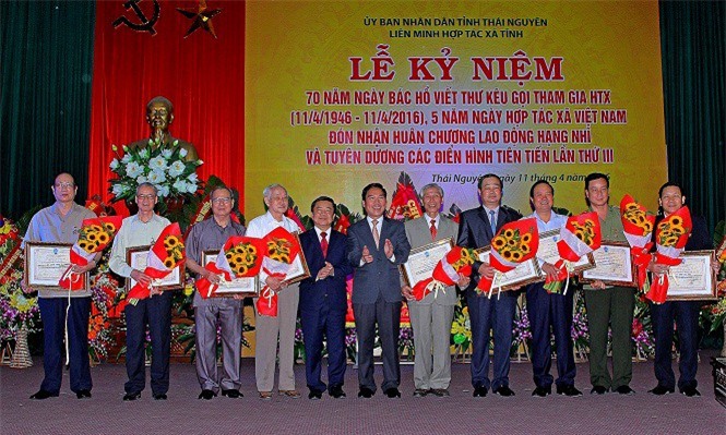  Liên minh HTX Thái Nguyên: Đón nhận Huân chương Lao Động hạng Nhì