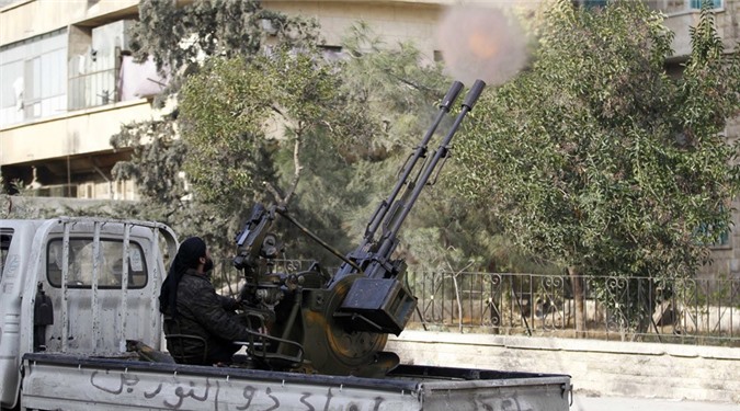 Nga: 10.000 tay súng Al-Nusra bao vây Aleppo