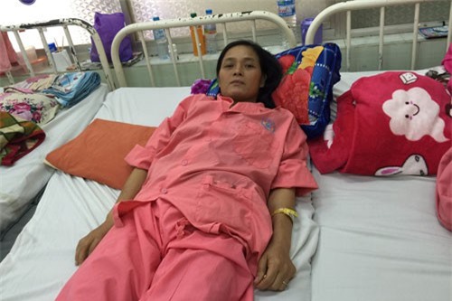 Nằng nặc đòi về vì không có 50 triệu chữa bệnh tim