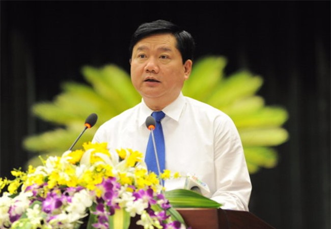 Bí thư Đinh La Thăng: Phấn đấu TP. HCM là "đầu tàu" cả nước