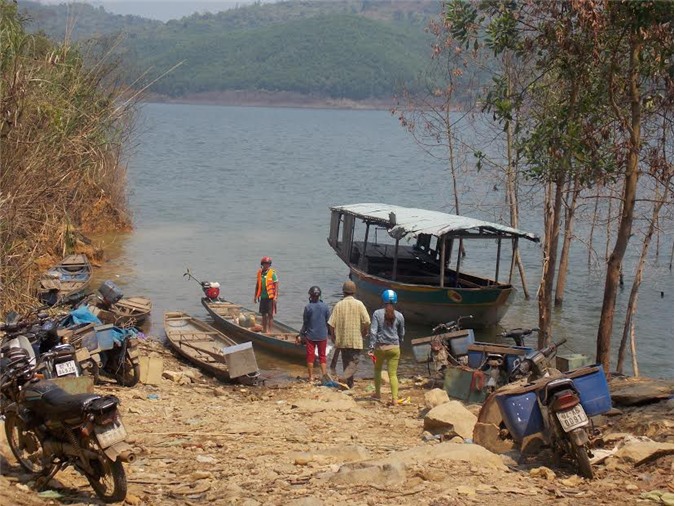 Lật ghe tại hồ thủy điện Sông Tranh 2, hai vợ chồng chết đuối