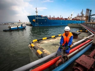 'Đại gia' năng lượng Nhật Bản mua 8% cổ phần Petrolimex
